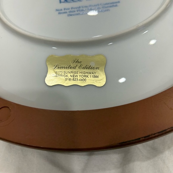 Vintage 1995 Reco Sandra Kuck"HOME IS WHERE THE HEART IS"Collectible Plate 91/4" - Picture 5 of 7